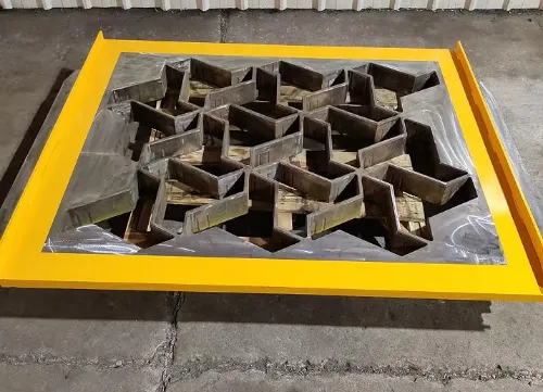 How to Choose Between Steel and Plastic Moulds for Short-Run Projects?