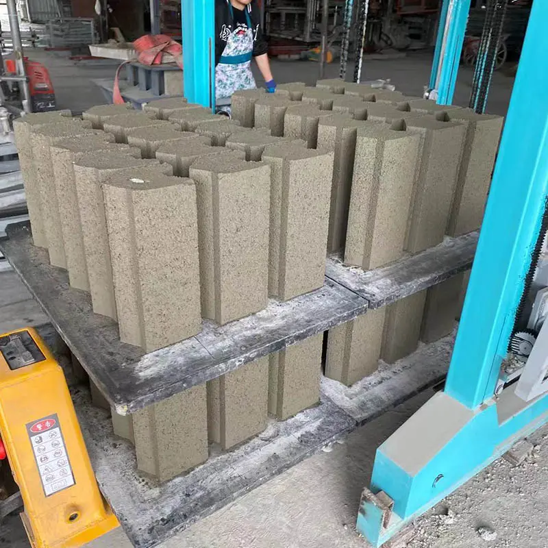 Everything You Need to Know About Automatic Block Machines