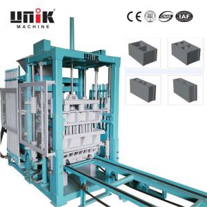 Small concrete block machine