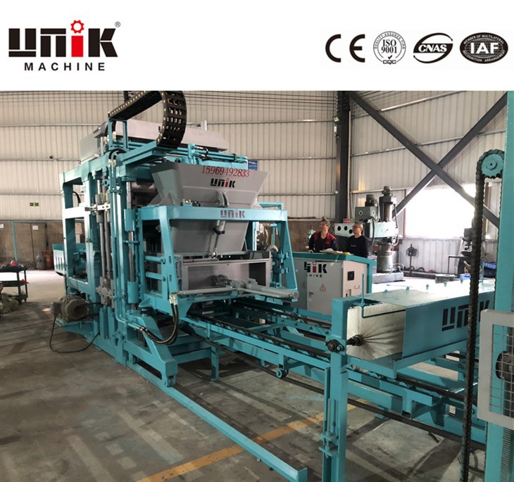 Making Concrete Brick Machine